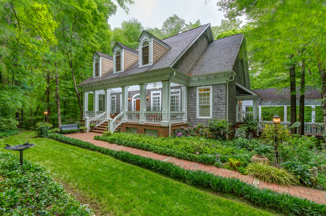 Residential photography by Jesse Samples Allen Tate Realtors